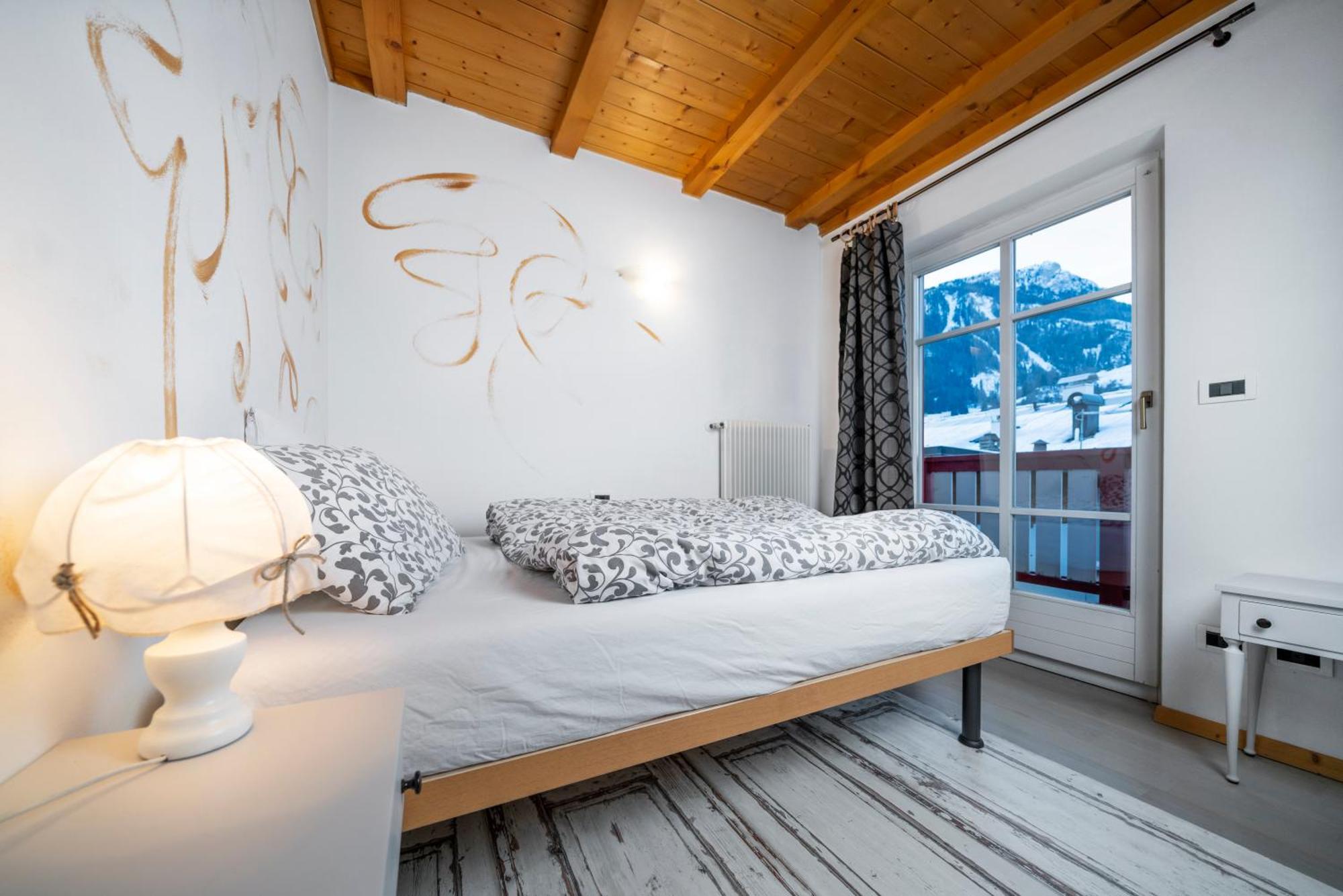Ciasa Buro - Resh Apartment Moena Exterior foto